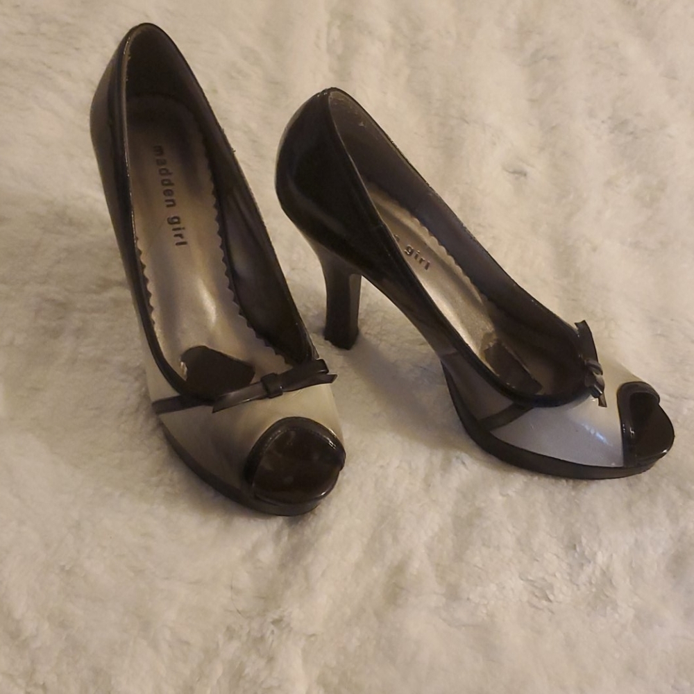 Black and grey ombre heels